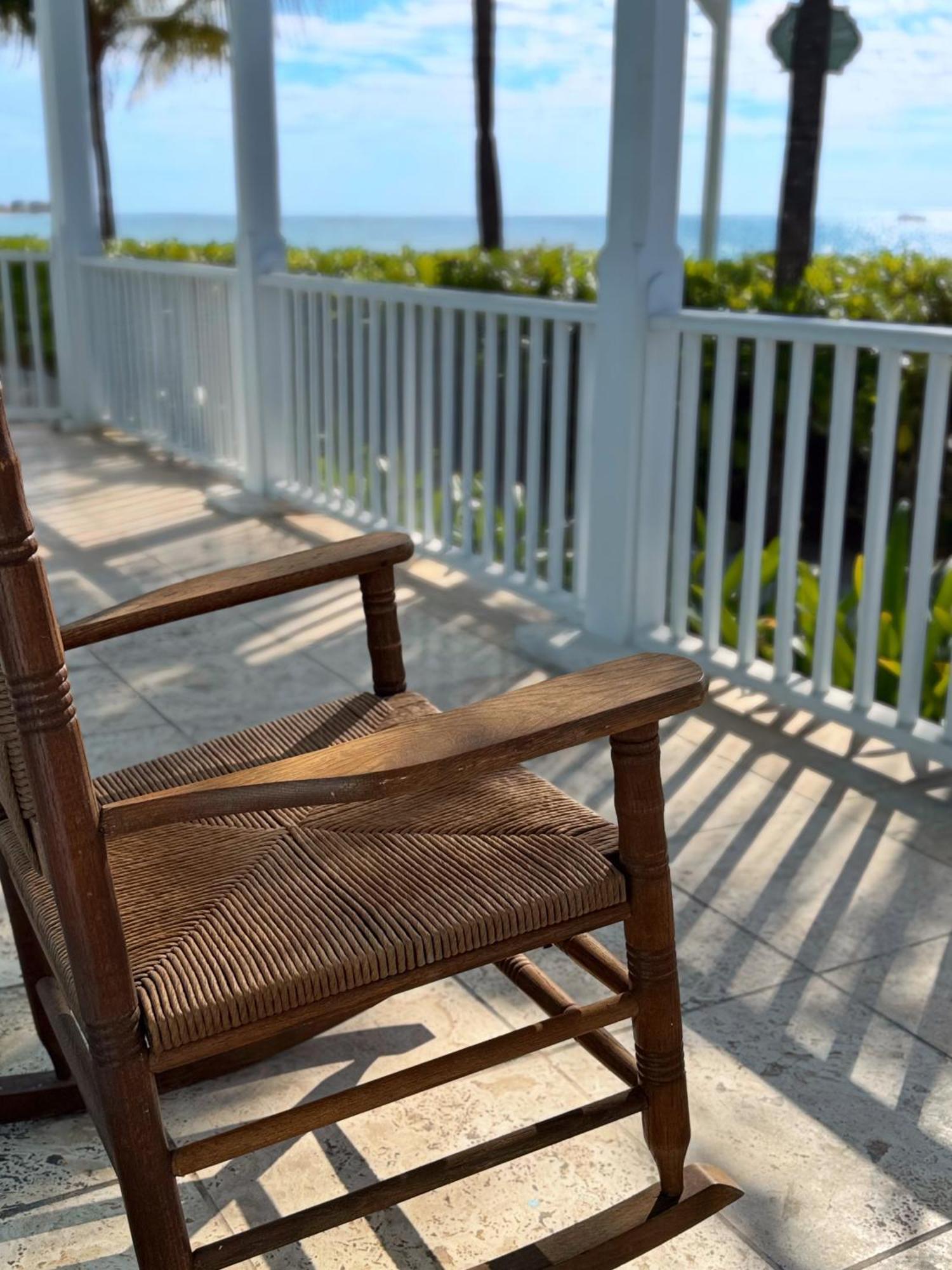 Grand Turk Inn Exterior photo